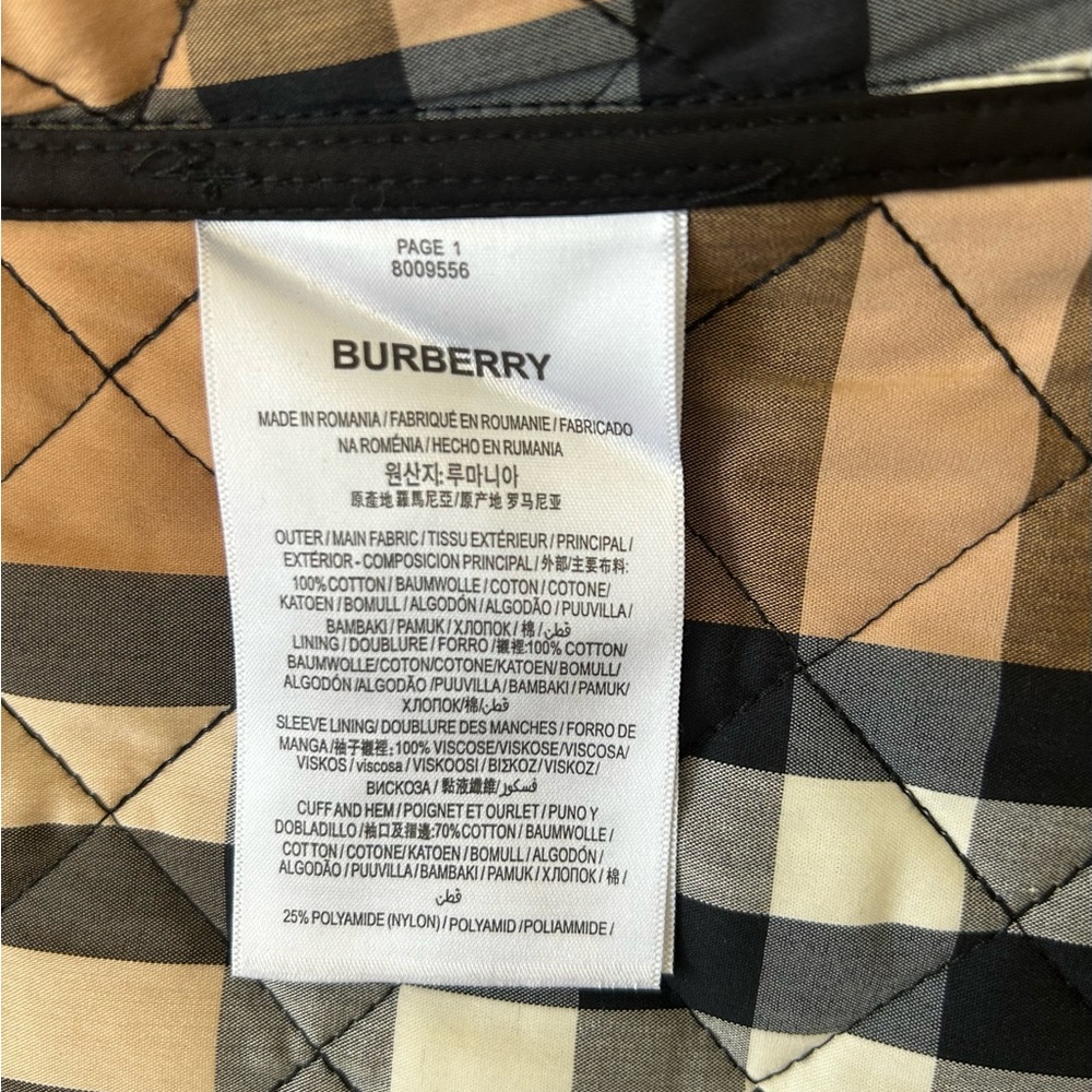 Burberry Black Quilted Puffer Jacket - Picture 16 of 16